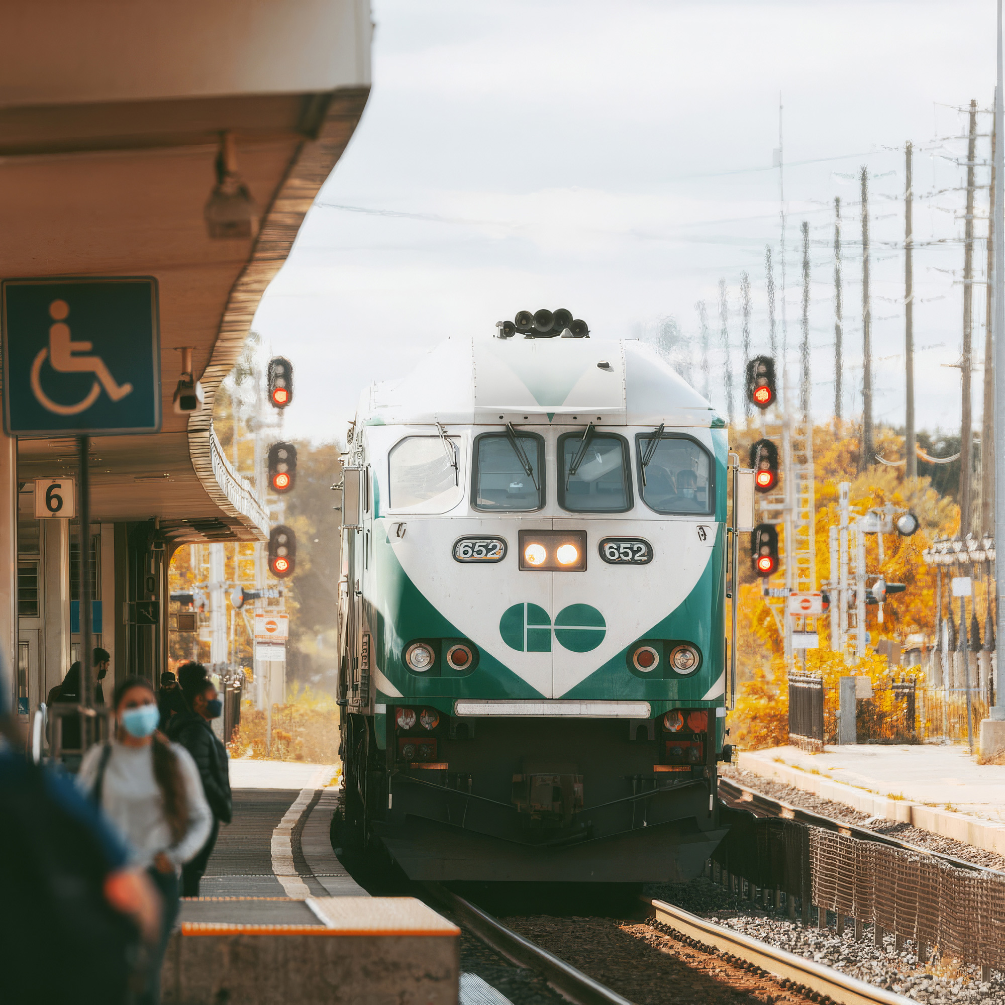 GO Transit train
